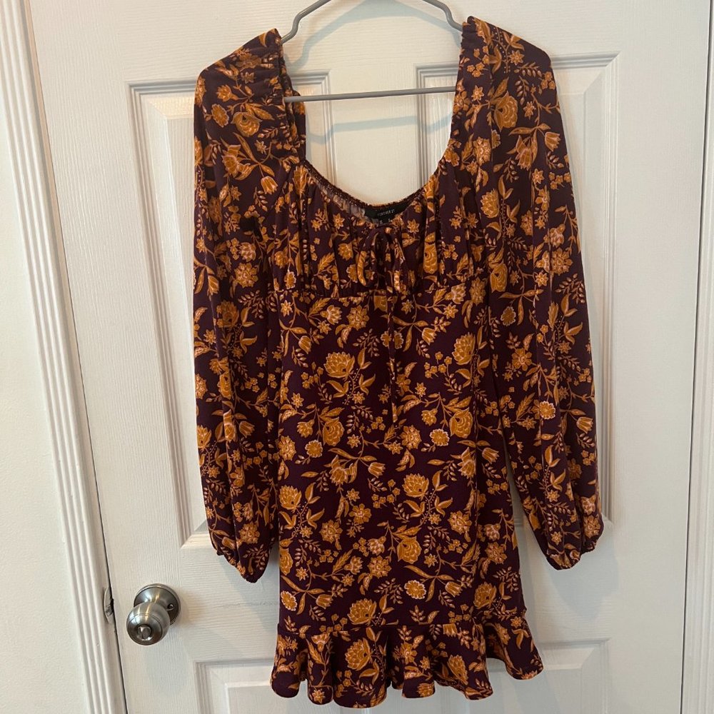 Soft Floral Peasant Dress Forever21 - Picture 4 of 4